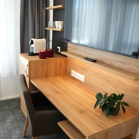 7rooms ريوتلنجن